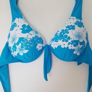 Blue & White Floral Binkin From Italy